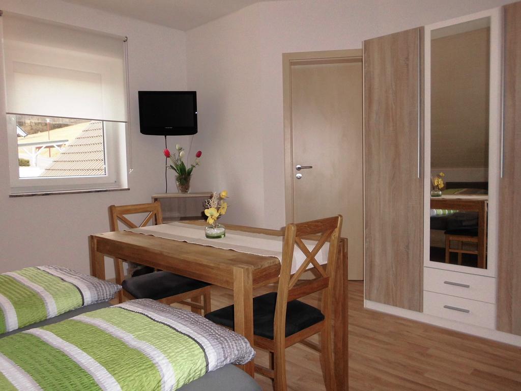 Ferienhaus Kiesel Bad Bocklet Buitenkant foto