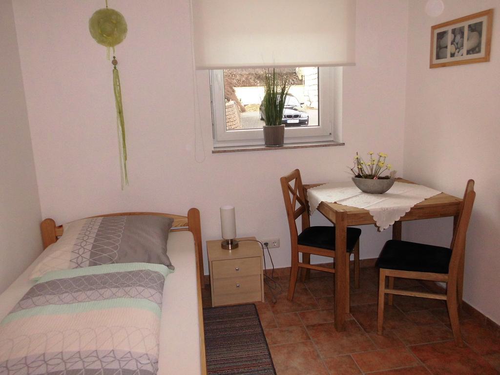 Ferienhaus Kiesel Bad Bocklet Buitenkant foto